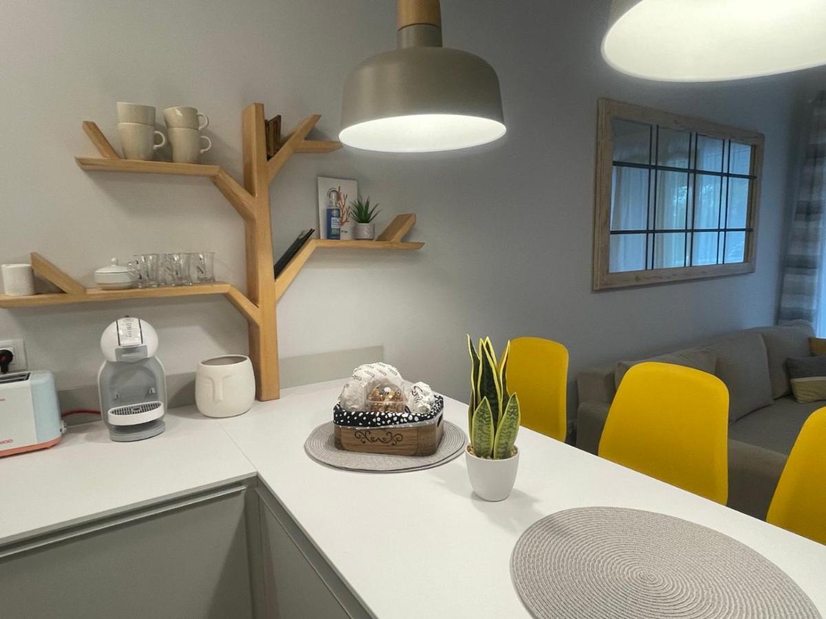 Sea Esta Apartment Néa Péramos Eksteriør bilde