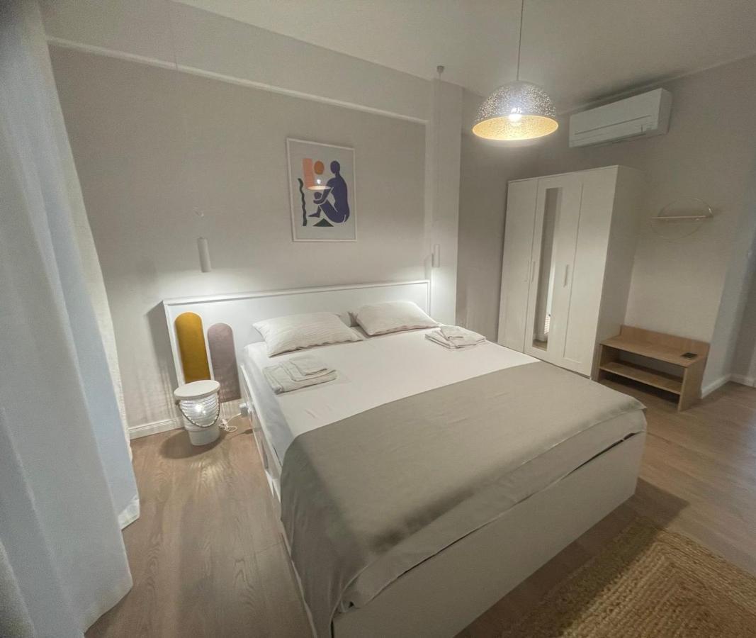 Sea Esta Apartment Néa Péramos Eksteriør bilde